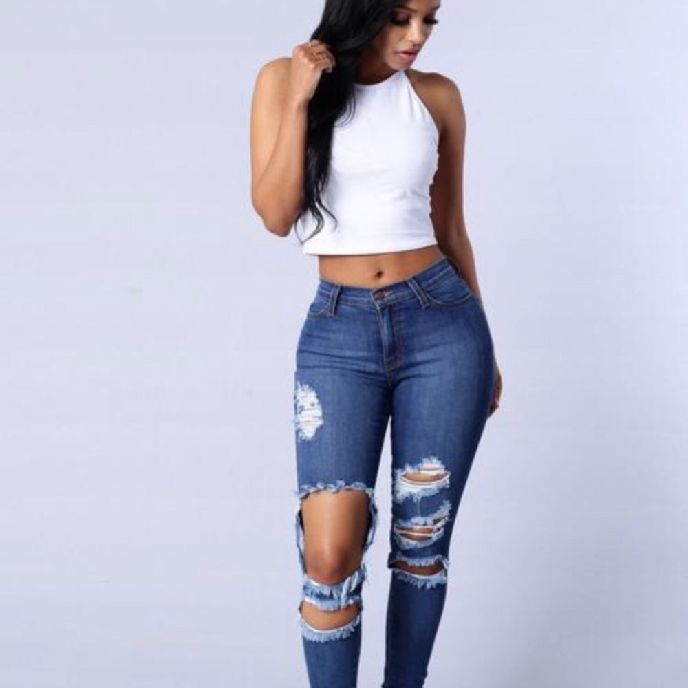 [S O L D]  Fashion Nova Beach Bum Jeans
